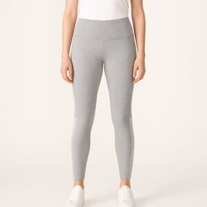 MPG Women’s Gray Cropped Capri Performance Leggings, size XL